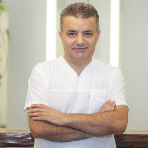 Op. Dr. Alim Topcu