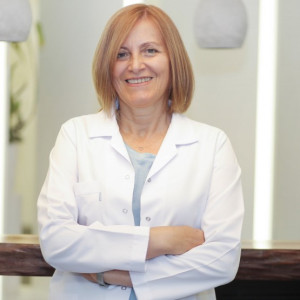 Specialist Dr. Hale Yener